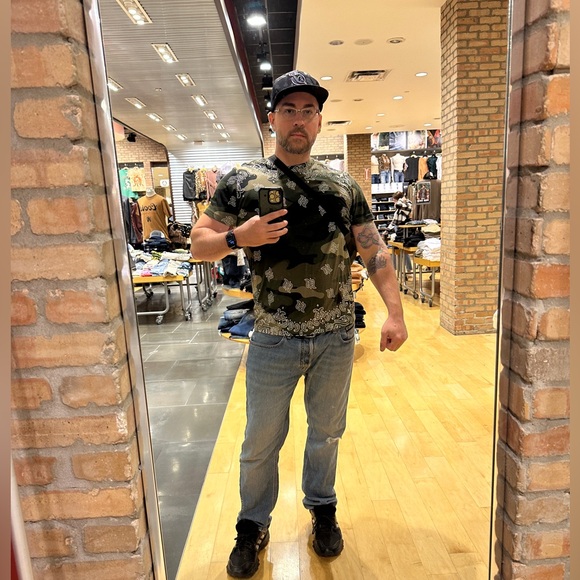 Meet your Posher, Cole - Picture 8 of 16